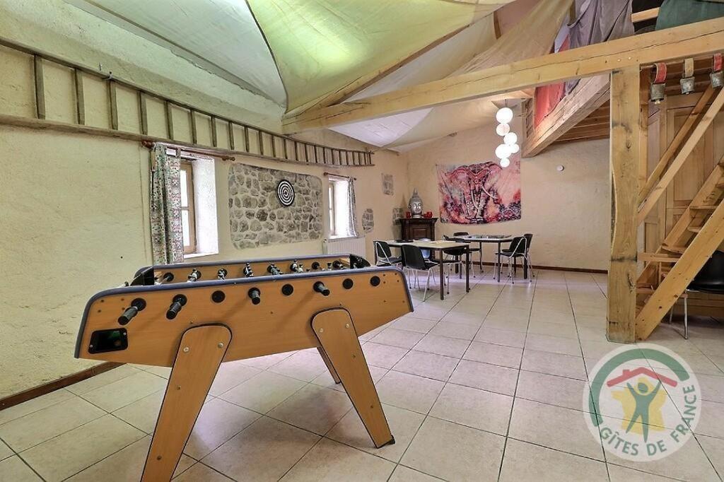 Mas Le Canton سان جان دو جارد المظهر الخارجي الصورة